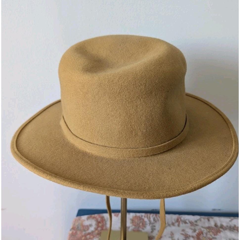VTG Neuman Fairfield Felts Brimmed Hat Chin Tie Tan 100 