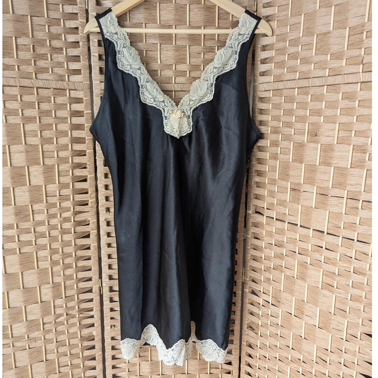 chinese dress ladies Cinema Etoile Vintage White Lace Lingerie Slip – Vintage Vibes Boutique