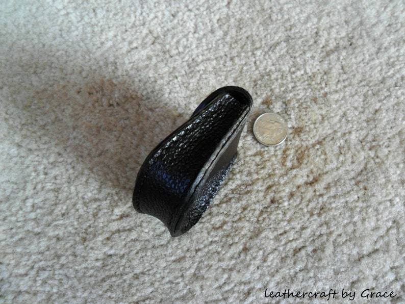 ear buds jewelry,case pouch 100/% hand stitched handmade super dark brown cowhide leather Ipod trinket coin