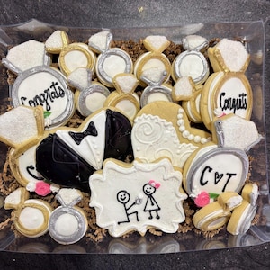 Wedding/engagement Cookies gift box