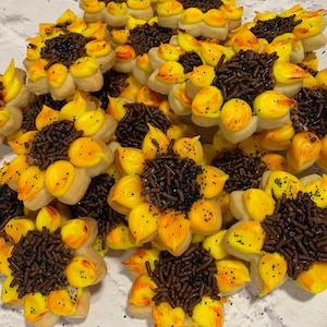 Sunflower Sugar Cookies
