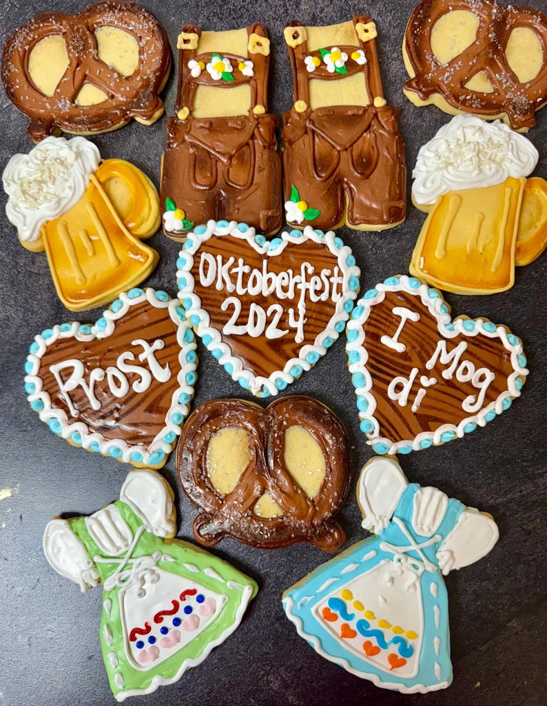 Oktoberfest sugar cookie favors