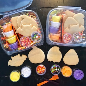 Undecorated Halloween Sugar Cookie Kits  x 2