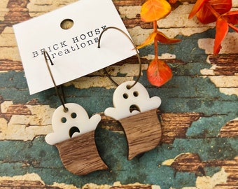 Ghost Wood Resin Earrings, Halloween Earrings, Wood Resin