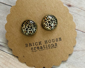 Leopard Earrings, 12mm Bronze Setting. Leopard print, Animal Print Earrings. Black Leopard