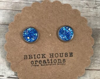 Crystal Blue Druzy earrings, 10mm