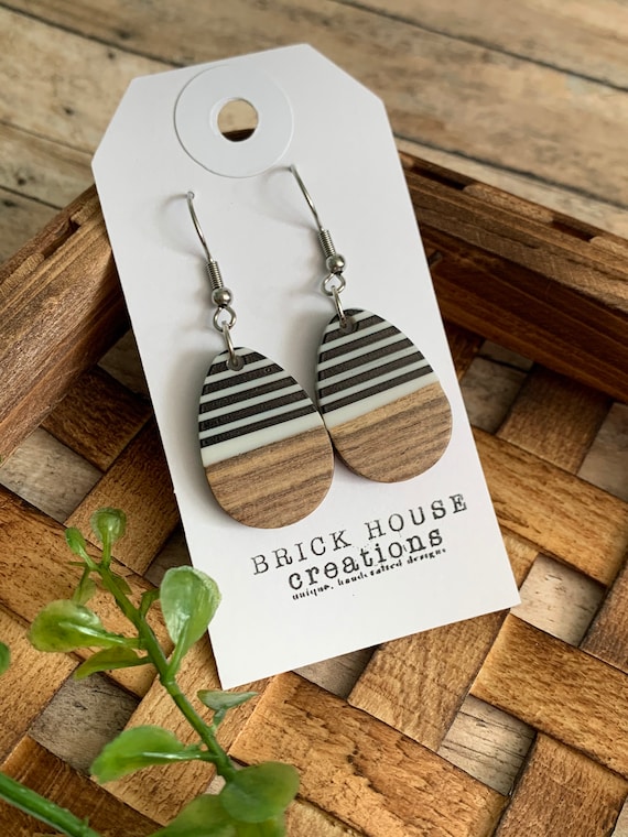 Black and White Striped Resin Wooden Earrings Black and White