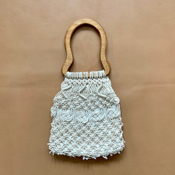 Vintage 70s Boho Macrame Purse—Wooden Handle Natu… - image 1