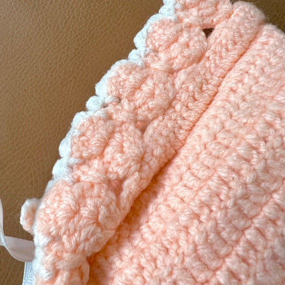 Vintage Crochet Handmade Baby Bonnet—Peach and Wh… - image 2