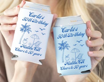Enfriador de latas personalizado para cumpleaños número 30, 40, 50 y 60, recuerdo de fiesta de Malibú "Brindemos por los 50 años", portavasos personalizado