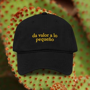 Da valor a lo pequeño geborduurde kledingstuk gewassen baseballpet, Latino Owned Shop