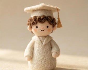 Needle Felted Graduate Girl with Cap & Gown, Graduation Gift for Daughter, Handmade Wool Felt Doll, Graduation Desk Decor