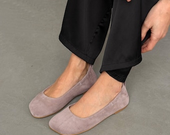 Bailarinas de ante color café con leche / Zapatos anatómicos sin cordones para mujer / Bailarinas de ante hechas a mano / Zapatos de punta cuadrada / Bailarinas de verano