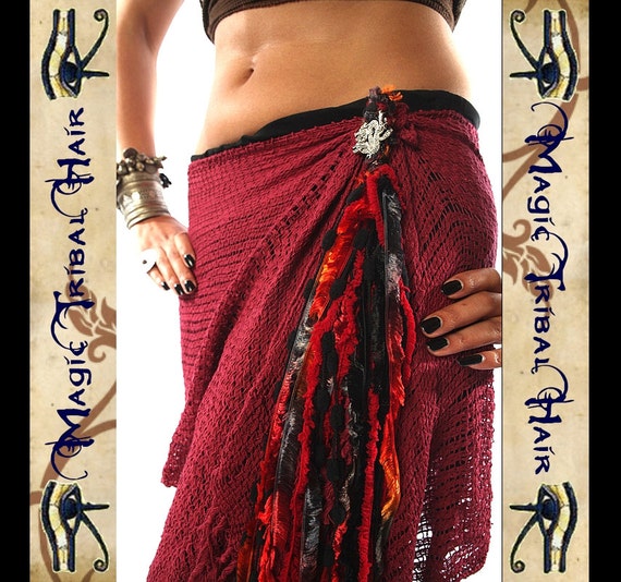 HIP TASSELS Clip 