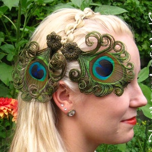 PEACOCK FEATHER FASCINATOR 2 x steampunk wedding hair jewelry Bridal peacock hair clip barrette Bride headpiece Boho peacock hair accessory
