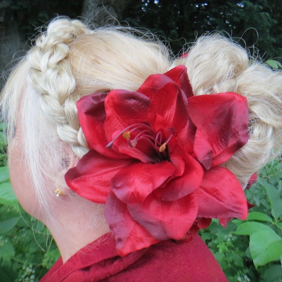 Dark red hair flowers 2 amaryllis hair clips Gift for hippie mom Wedding flower headpieces Flamenco & tribal fusion belly dance hair jewelry