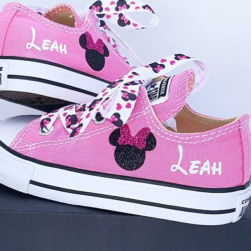 sparkle pink converse