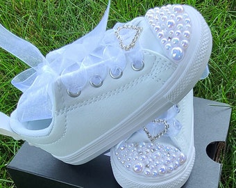 Personalized All White Converse, Baby Toddler Girls Converse Sneakers With Pearls and Crystals, Bling Converses, Flower Girl Shoes