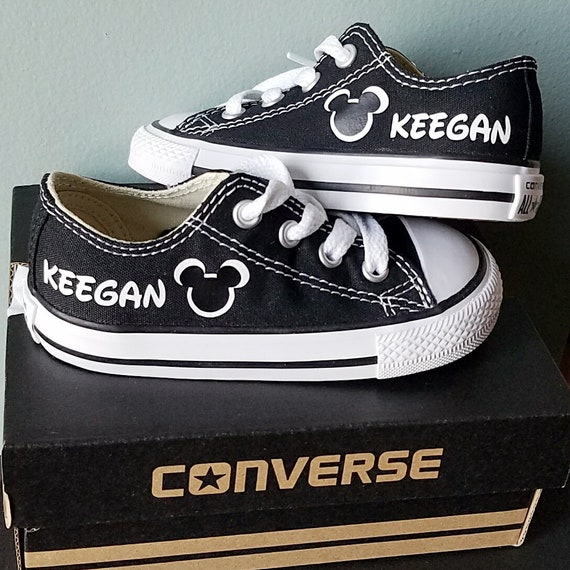 Jungen Converse, Mickey, Schuhe, Säugling, Kleinkind, personalisierte Namen, Partei Schuhe, Mickey Mouse, Disney Reise, Kleinkindergrößen Jungen Converse, Mickey, Schuhe, Säugling, Kleinkind, personalisierte Namen, Partei Schuhe, Mickey Mouse, Disney Reise, Kleinkindergrößen