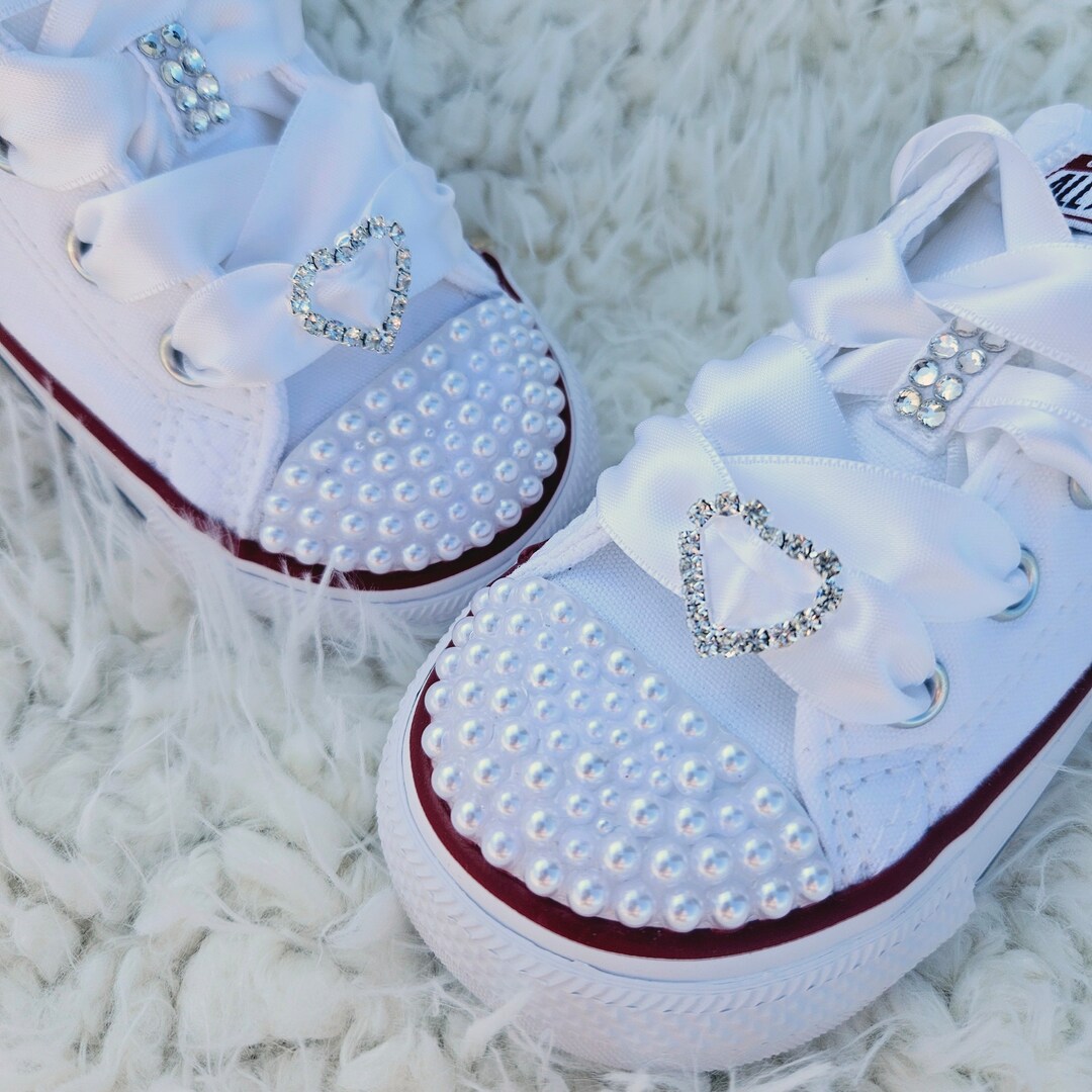 Converse girls sale new arrivals
