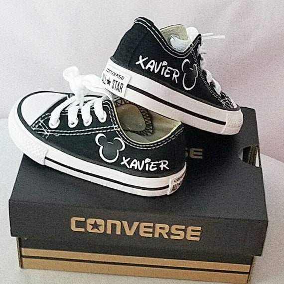 Jungen Converse, Mickey, Schuhe, Säugling, Kleinkind, personalisierte Namen, Partei Schuhe, Mickey Mouse, Disney Reise, Kleinkindergrößen Jungen Converse, Mickey, Schuhe, Säugling, Kleinkind, personalisierte Namen, Partei Schuhe, Mickey Mouse, Disney Reise, Kleinkindergrößen