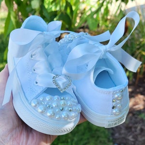 Personalized All White Converse, Baby Toddler Girls Converse Sneakers With Pearls and Crystals, Bling Converses, Flower Girl Shoes