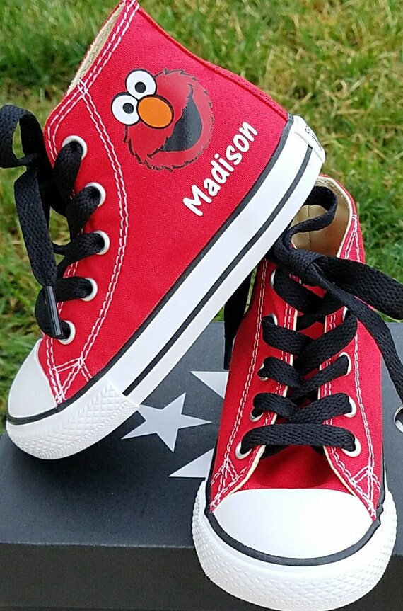 red converse black laces