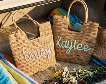 Bolso de playa de paja personalizado, recuerdos para despedida de soltera, bolso de piscina de chenilla con nombre personalizado para viaje de chicas, regalo para damas de honor, vacaciones de verano.