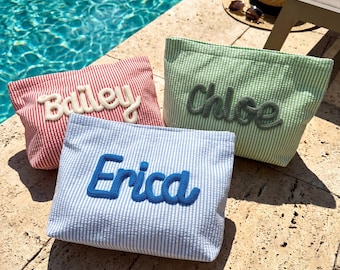Custom Seersucker Makeup Bag Vacation Travel Pouch Personalized Chenille Name Toiletry Bag Summer Beach Bag Organizer Cosmetic Gift for Her