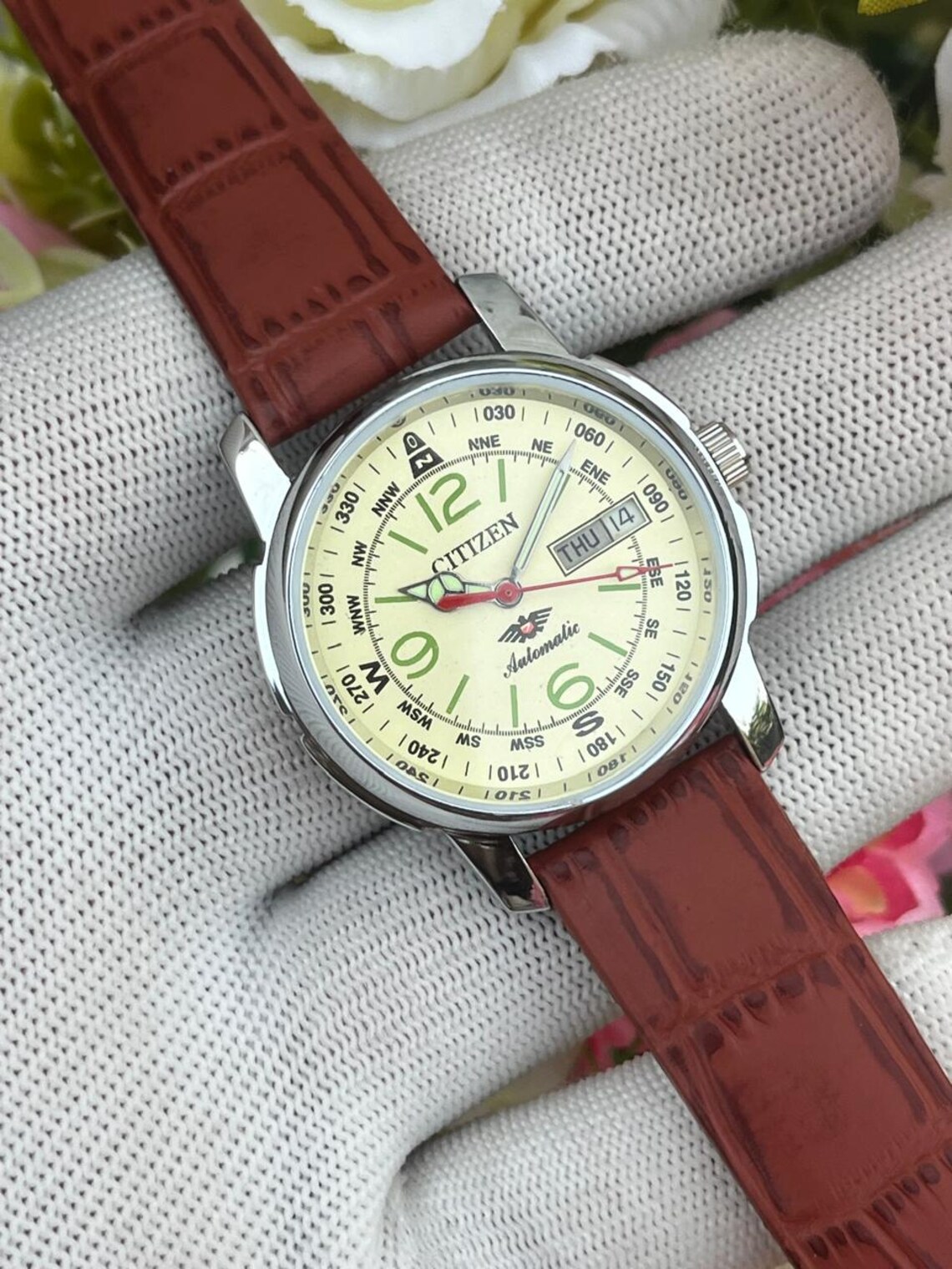 Citizen 8200, foto 2 di 5