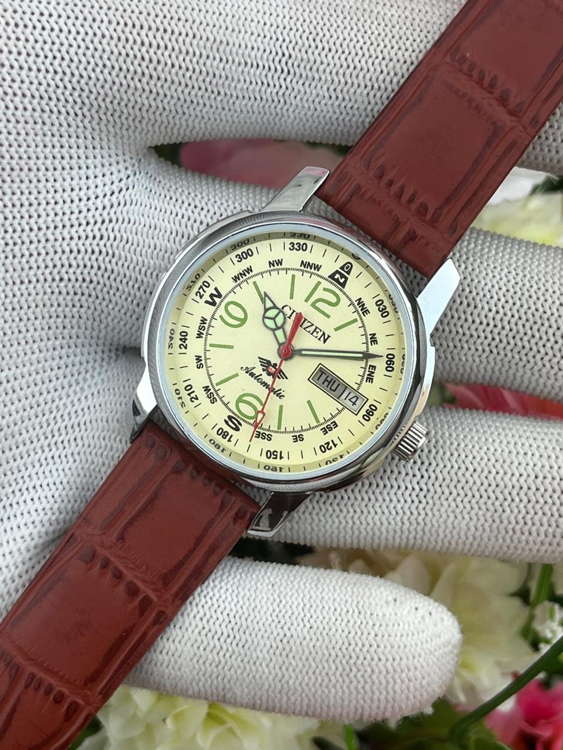 Citizen 8200, foto 3 di 5