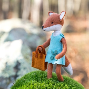 Charlotte Fox PDF pattern, girl fox pattern, foxy, beginner sewing, Felt Animal sewing pattern, fox pluch toy