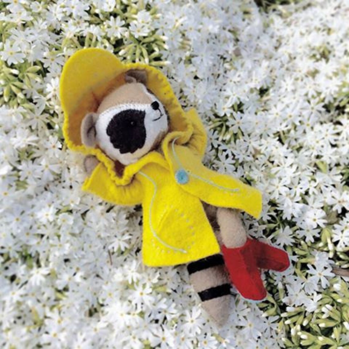 Rilla Raccoon kit Felt Animal Craft Kit Stuffed raccoon Etsy