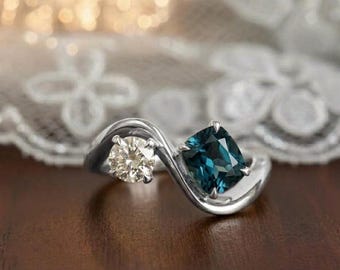 Anillo Toi et Moi de topacio azul de Londres y moissanita, anillo de compromiso de plata maciza con diseño de derivación, anillo de promesa de dos piedras para ella, regalo de aniversario único