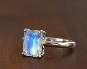 Ring med smaragdslipad månsten | Förlovningsring med blå blixt | Rektangulär statementring i sterlingsilver | Boho löftesring för henne