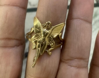 Women Gold ring with faerie fairy design