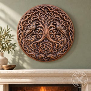 Wanddecoratie 'Bewakers van Yggdrasil', Noorse raven en Keltisch knoopwerk, ronde Vikingdecoratie van essenhout.