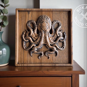 Wooden Octopus Carving: Handcrafted Nautical Decor