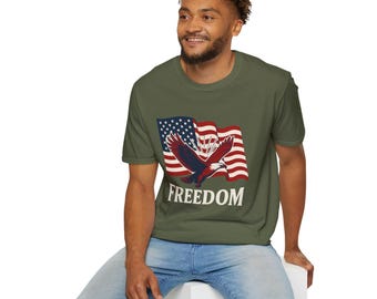 Freedom Eagle American Flag T-Shirt Gift | Patriotic USA Graphic Tee