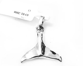 Dije vintage de aleta de cola de ballena en plata de ley 925, colgante pequeño de aleta de orca de 1,2 g