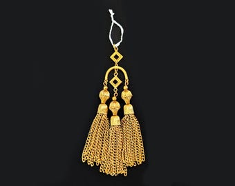 Vintage Crown Trifari 3 Tassel Pendant with Chain Fringe for Necklace Large Gold Tone