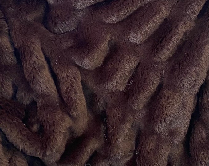 Brown  Ripple Chinchilla Mink Soft Faux Fur Fabric BY THE YARD
