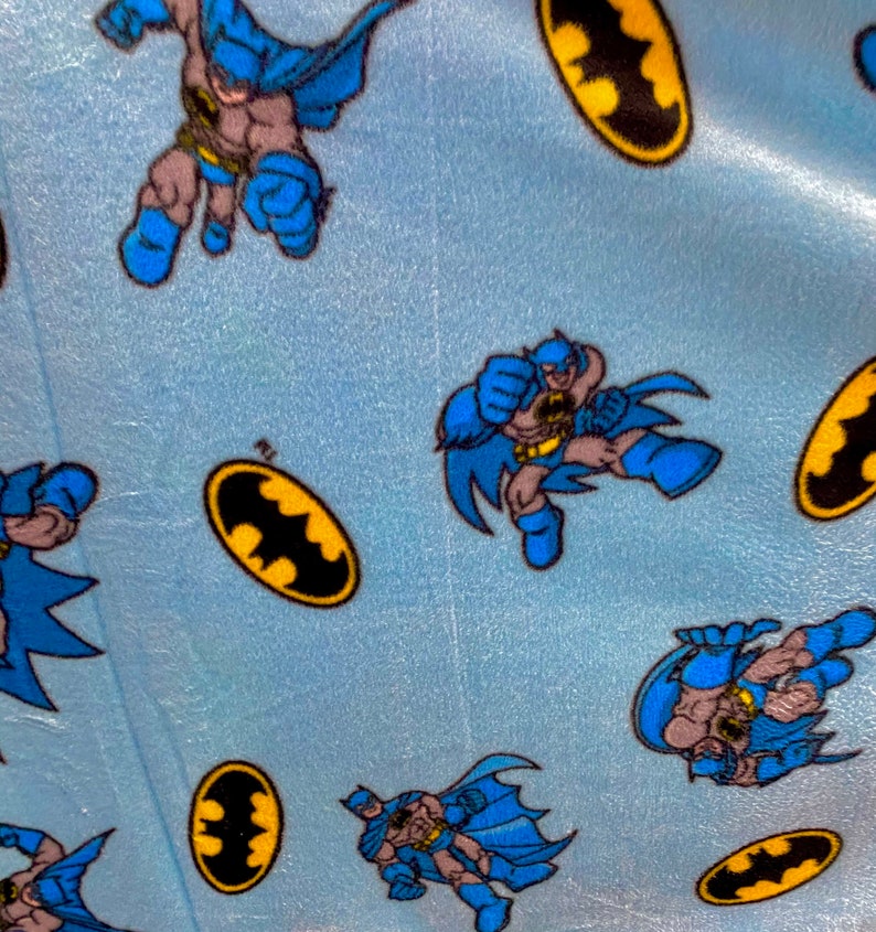 Fleece Polar By The Yard 60 Blanket jackets clothes quilts Licenced Product Batman on blue
