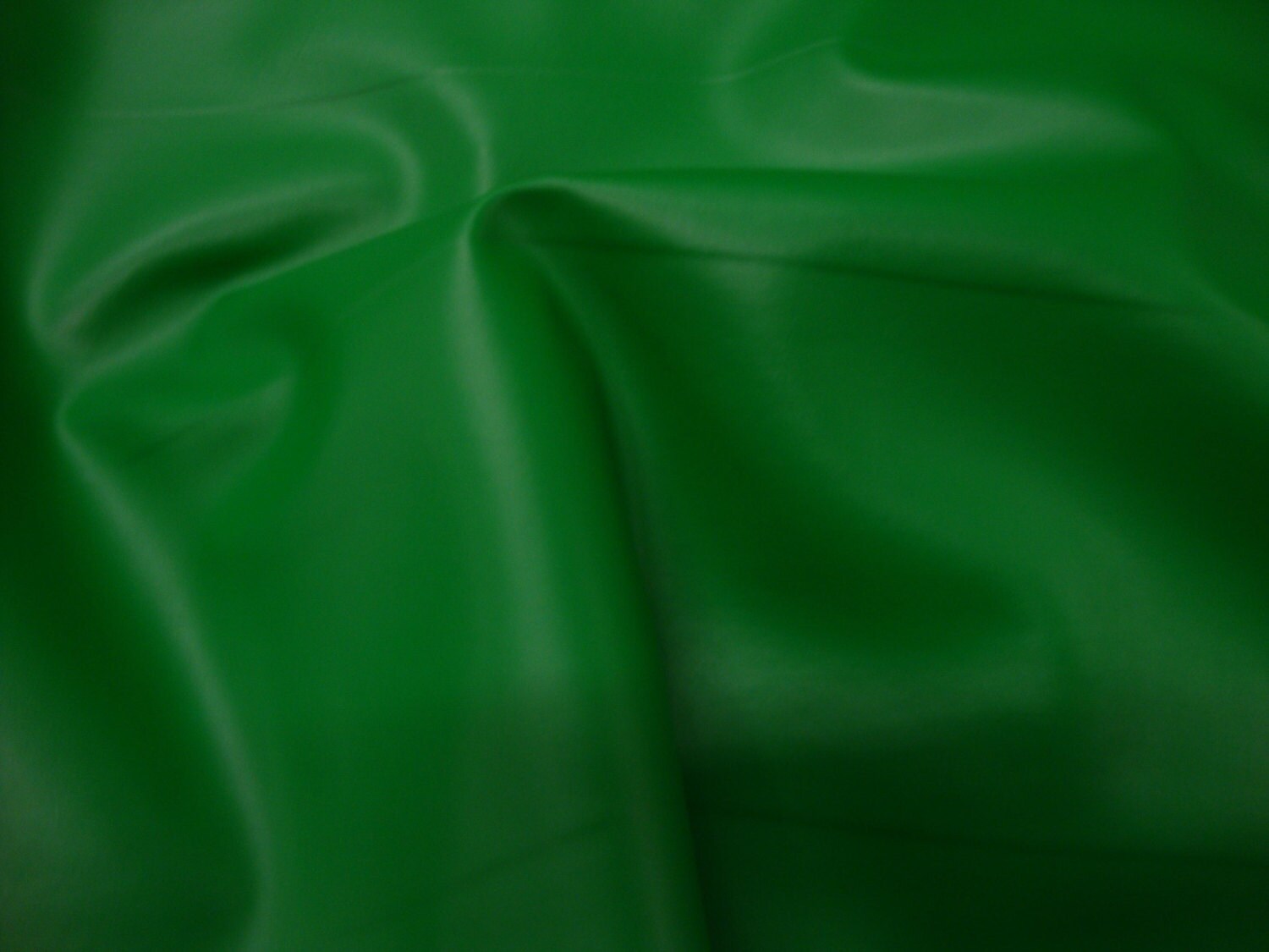 Dark Olive Green Vegan Leather Fabric for Upholstery Faux Leather in Cow  Skin Pattern Matte Finish 