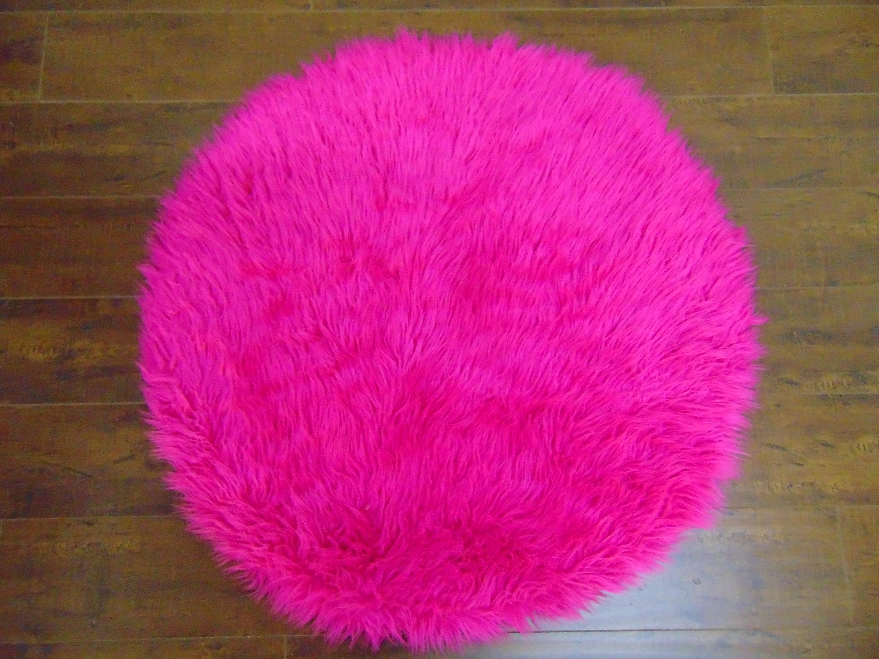 36 Round Diameter Hot Pink Area Rug Plush Faux Fur Fake Area Rug Plush Faux Fur Fake, Round Pink Faux Fur Rug