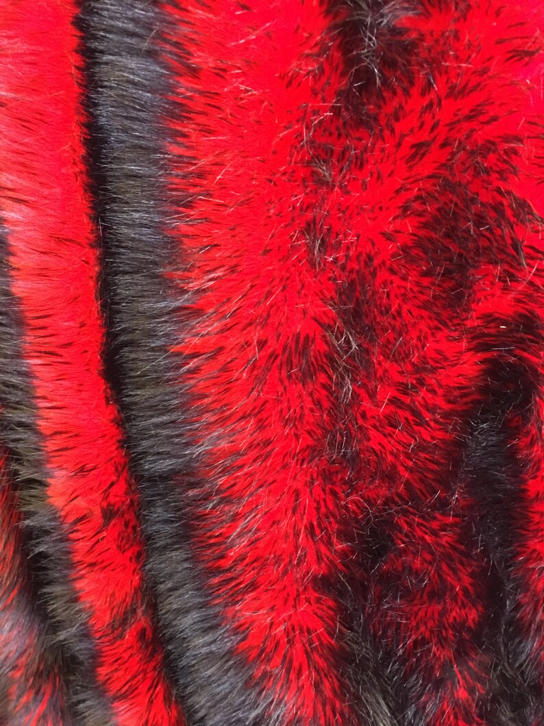Rug 5 Diameter Red Black Round Area Plush Faux Fur Fake Gy Throw