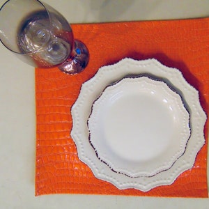 vinyl, Crocodile Orange, Placemat Texture Hemmed Edges  14&quot;x 14&quot; set of 6 square Table linens