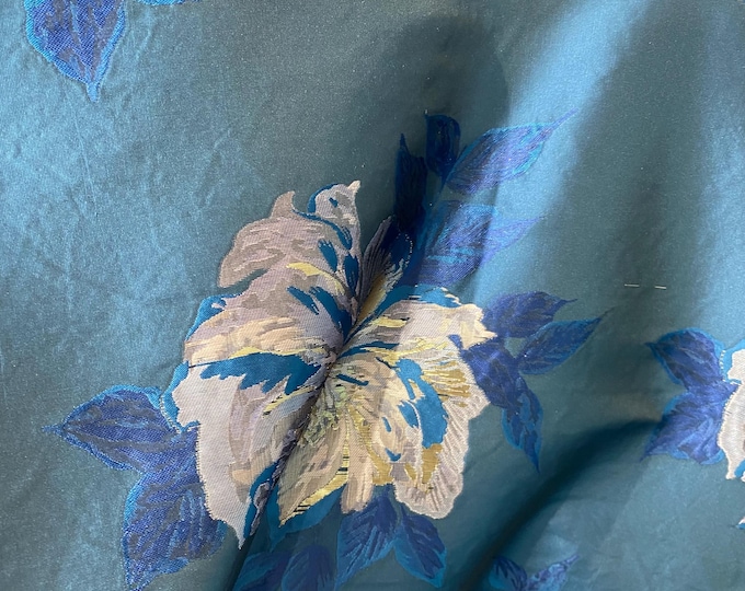 Jacquard Big floral navy Brocade 58 " Wide