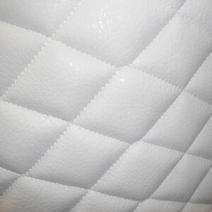 Tapicería de vinilo acolchado Tela blanca con respaldo de espuma de 3/8" Tela cortada a medida 52" de ancho imagen 2