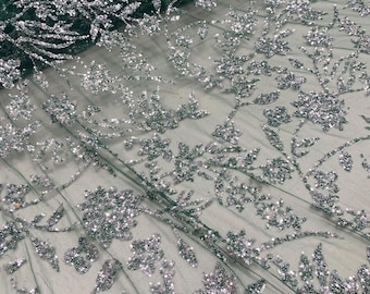 Tela de encaje con lentejuelas florales color esmeralda y plata: malla bordada de lujo para vestidos de novia, vestidos de fiesta y vestidos de noche.